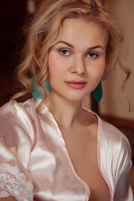 Катя - cекс и интим услуги у метро Крестовский Остров за 1500 р. час, телефон +7(981)284-95-14 - фото 1