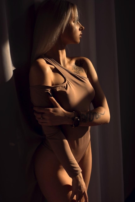 Лена - cекс и интим услуги у метро Чернышевская за 8000 р. час, телефон +7(981)214-21-80 - фото 3